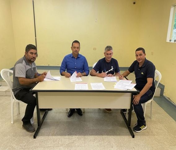 Presidente do CISCO assina contratos para a construção de mais de 1.700 cisternas para famílias de baixa renda do Cariri; confira a quantidade para cada município contemplado